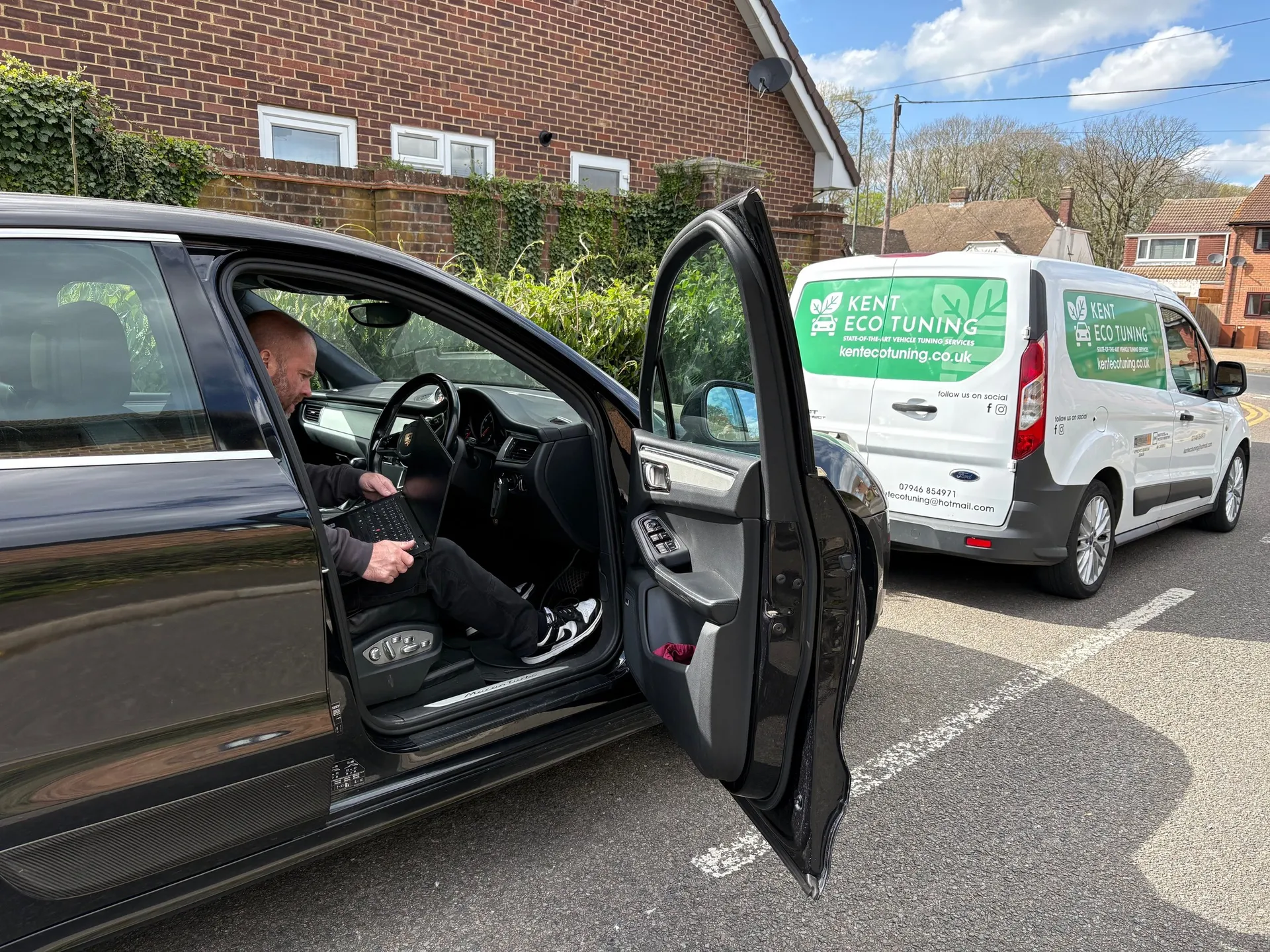 Mobile ECU remapping service and customer vehicle in Faversham, Kent.